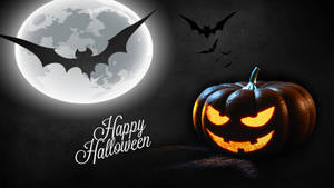 滿月下發光的傑克南瓜燈，飛翔的蝙蝠和「Happy Halloween」文字。