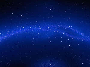 繁星點點的夜空，一道發光的藍色星雲橫跨天際。