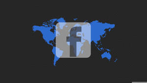 Facebook標誌疊加在世界地圖上，背景為深色。
