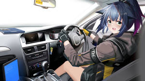 藍髮動漫女孩駕駛現代汽車，表情驚訝。