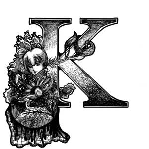 女孩從裝飾性字母K中浮現，帶有花卉藤蔓和複雜圖案。