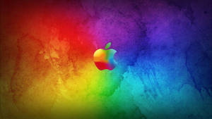 彩虹水彩背景上的彩色Apple標誌。