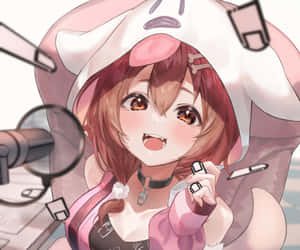 兔耳動漫女孩微笑著拿著麥克風。