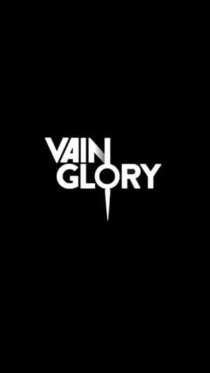 黑色背景上帶有尖刺設計的白色「Vain Glory」標誌