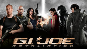 G.I. Joe Retaliation 電影海報，展示六個身穿戰鬥裝備的武裝角色。 — 蛇 壁紙