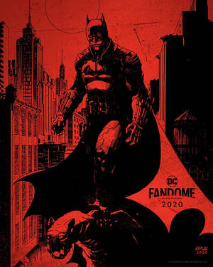 蝙蝠俠紅黑插畫，站立於城市景觀之上，帶有 Fandome 2020 標誌。 — 蝙蝠俠 iPhone 壁紙