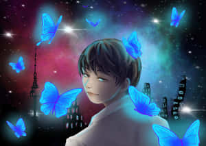 在星空城市中被發光藍色蝴蝶圍繞的動漫男孩。