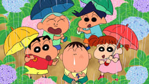 五個動畫小孩在暴風雨中手持雨傘，周圍有紫色和粉紅色的花朵。