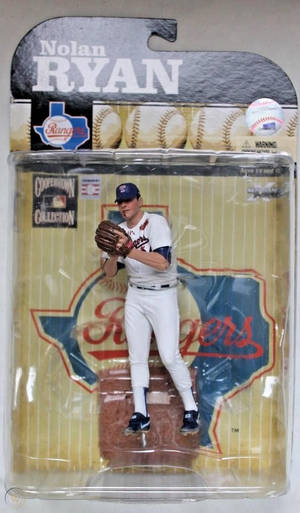 穿著德州遊騎兵隊球衣的 Nolan Ryan 棒球球員人偶（附包裝）。 — 棒球 壁紙