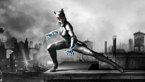 Catwoman 在屋頂上擺出動態姿勢，爪子發光，背景是黑暗的城市。 — 蝙蝠俠 阿卡漢城市 壁紙