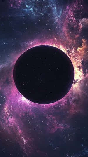 黑洞在彩色星雲中帶有發光的吸積盤，被星星包圍 — 插畫 壁紙