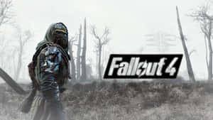 Fallout 4標誌與一個戴兜帽的倖存者在廢棄森林中。