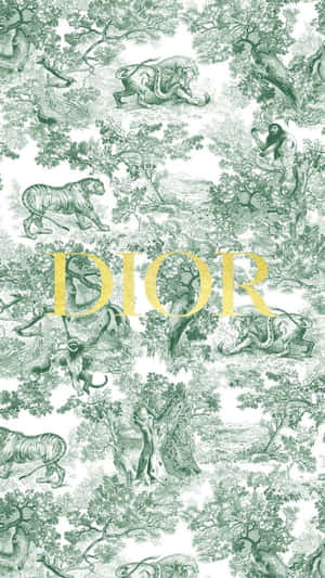 Dior托伊爾壁紙，以綠色和金色呈現老虎、猴子、樹木。