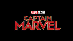 帶有 Marvel Studios 品牌的 Captain Marvel 電影標題標誌。