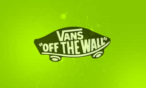 Vans Off The Wall 標誌在明亮的綠色背景上，帶有油漆潑濺。
