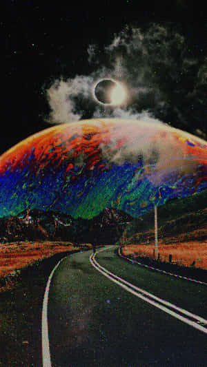 在宇宙夜景中，一條道路通向彎月下色彩繽紛的行星。