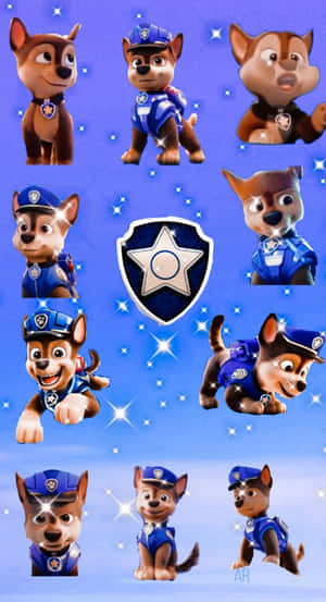 九隻Paw Patrol小狗穿著警察制服，在閃爍的藍色背景上圍繞星星徽章。 — 汪汪隊 壁紙
