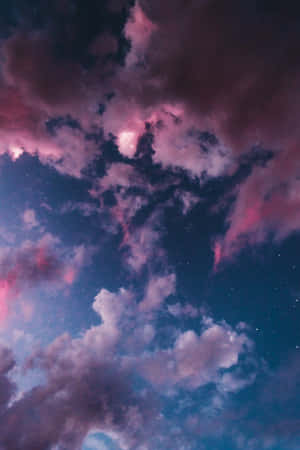 暮色中帶有粉紫色雲彩的星空 — 藝術 壁紙