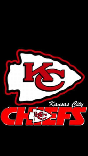 黑色背景上的 Kansas City Chiefs NFL 美式足球隊標誌。