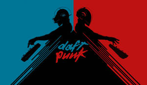 兩位戴頭盔的DJ，帶有運動線條和Daft Punk文字，背景為藍色和紅色。
