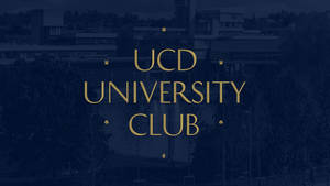 金色 University Club 文字在藍色調的校園背景上。