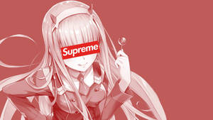 動漫少女頭戴惡魔角，手持棒棒糖，眼睛上戴著Supreme標誌。 — 可愛動漫女仔 壁紙