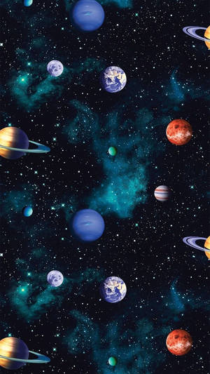 一個宇宙場景，色彩繽紛的行星和星星漂浮在青色星雲中。 — 星際寶貝 壁紙