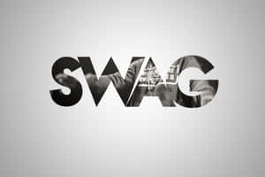 粗體字母SWAG，字母內含人物圖像。