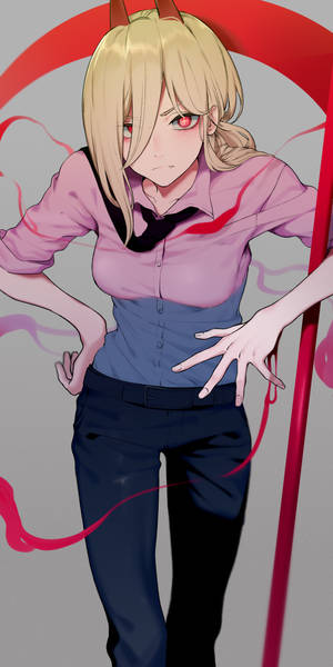 動漫女孩，頭戴惡魔角，紅眼，身穿粉紅色襯衫和深色褲子。 — 鏈鋸人 壁紙