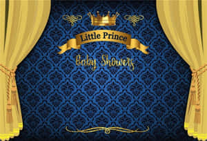 皇家藍色錦緞牆紙，配金色窗簾和「Little Prince Baby Showers」橫幅。 — 王子 壁紙