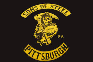 黃色Sons of Steel Pittsburgh標誌，死神手持美式足球在黑色背景上。