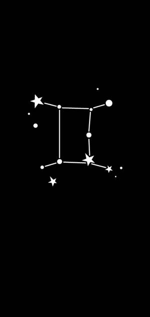 黑色背景上的白色極簡星座圖案。