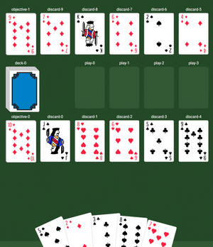 數位接龍遊戲，紙牌排列在綠色氈面上。