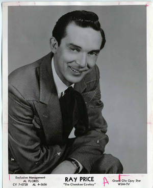 Ray Price身穿細條紋西裝微笑，作為「The Cherokee Cowboy」Grand Ole Opry Star