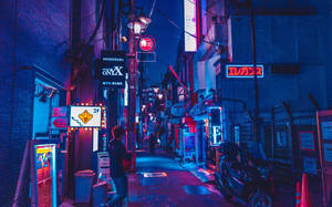 人在日本城市的霓虹小巷中行走（夜晚） — 夜晚 GIF 壁紙