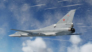 灰色軍用轟炸機在雪天中飛行，帶有紅星和數字25。