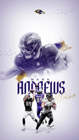 NFL 球員 Mark Andrews 身穿烏鴉隊制服接住橄欖球，頭頂有鳥兒飛過。