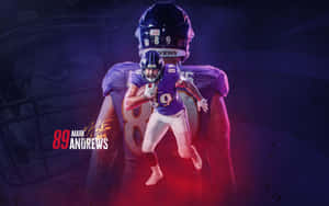 足球員 Mark Andrews 身穿紫色球衣持球奔跑。