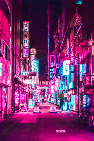 夜晚霓虹燈照亮嘅東京小巷，有發光招牌同單車。 — 小米Pad 7 Ultra 壁紙