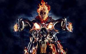 Ghost Rider 在夜晚的黑暗城市中騎著火焰摩托車