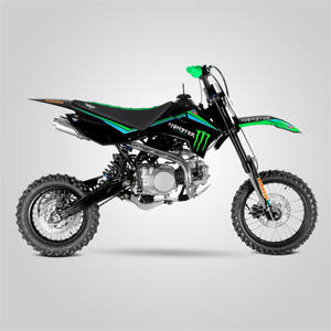 黑色和綠色Monster Energy越野電單車，配備防滑輪胎和鍍鉻細節。 — 越野車 壁紙