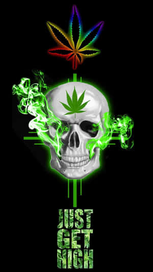 發光骷髏、大麻葉和霓虹煙霧，黑色背景。