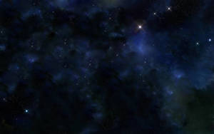 深空場景，星星和發光星雲呈現深藍色和紫色調。