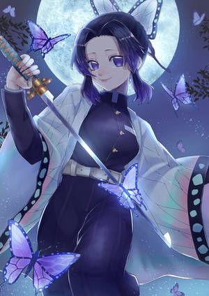 動漫女孩有蝴蝶翅膀，在滿月下手持一把劍。 — 鬼滅之刃 壁紙