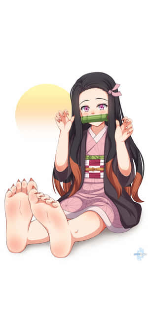 動漫女孩穿著粉紅色和服赤腳坐著，用竹子遮住嘴巴，身後有太陽。