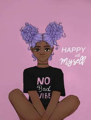紫色頭髮的年輕女性盤腿坐著，穿著一件寫著「no bad vibe」的襯衫。