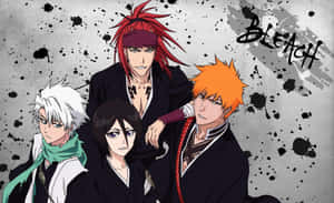 四個來自 Bleach 的動漫角色，頭髮尖尖，身穿黑色制服，在灰色潑濺背景上。