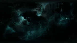 廣闊宇宙星雲，帶有旋轉的青綠色氣體和深空中的遙遠恆星。
