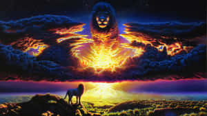 一頭小獅子抬頭看著一頭巨大的獅子從雲層中升起，背景是色彩繽紛的日落天空。