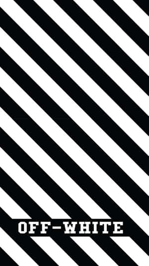帶有「OFF-WHITE」文字的黑白斜紋條紋。